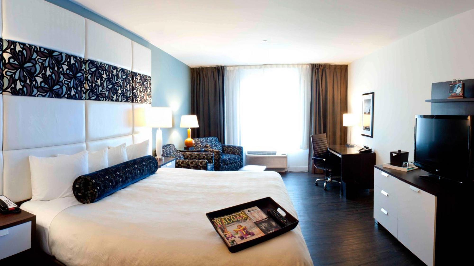 Standard King Room