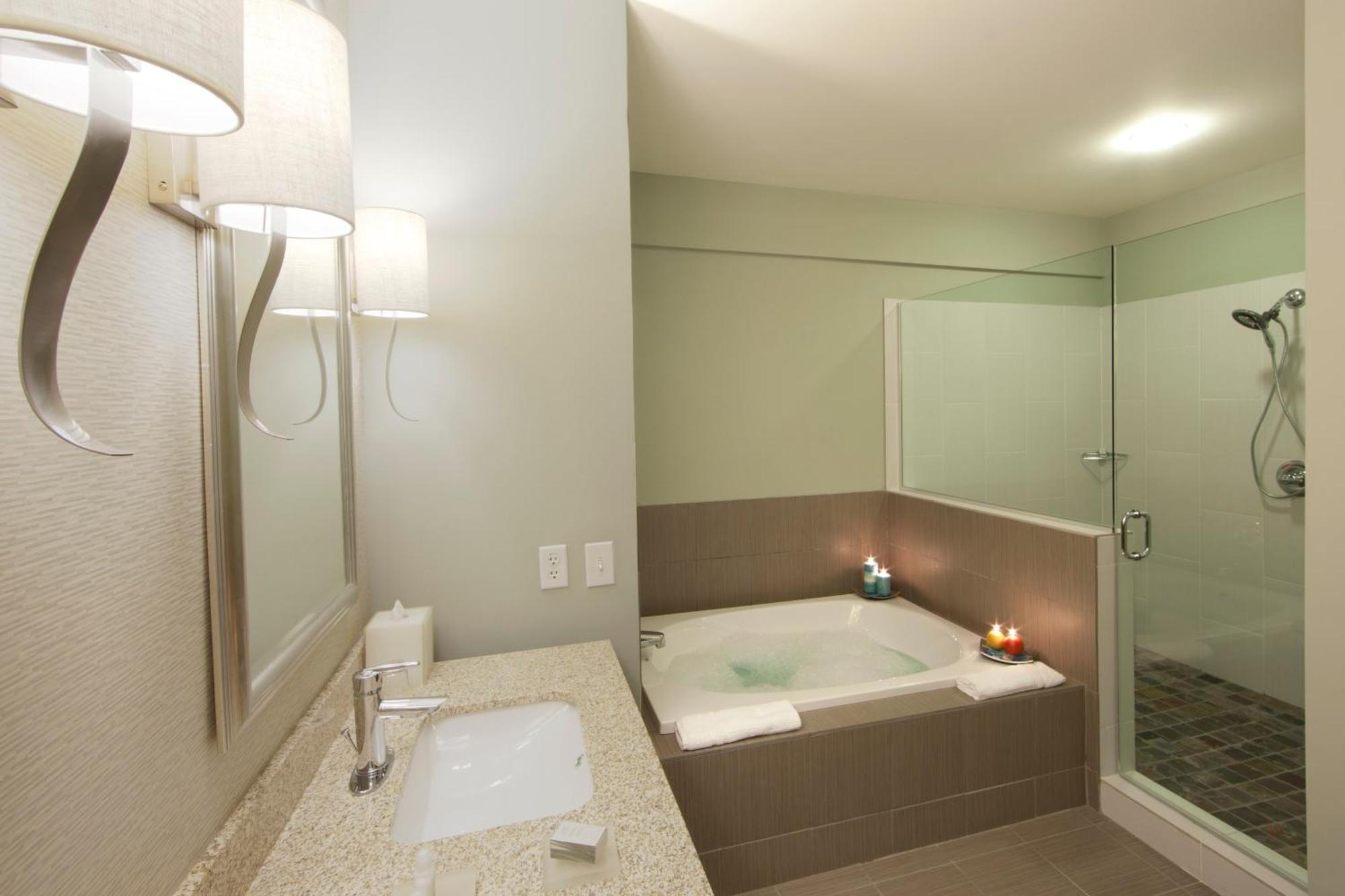 One-Bedroom King Suite Living Area