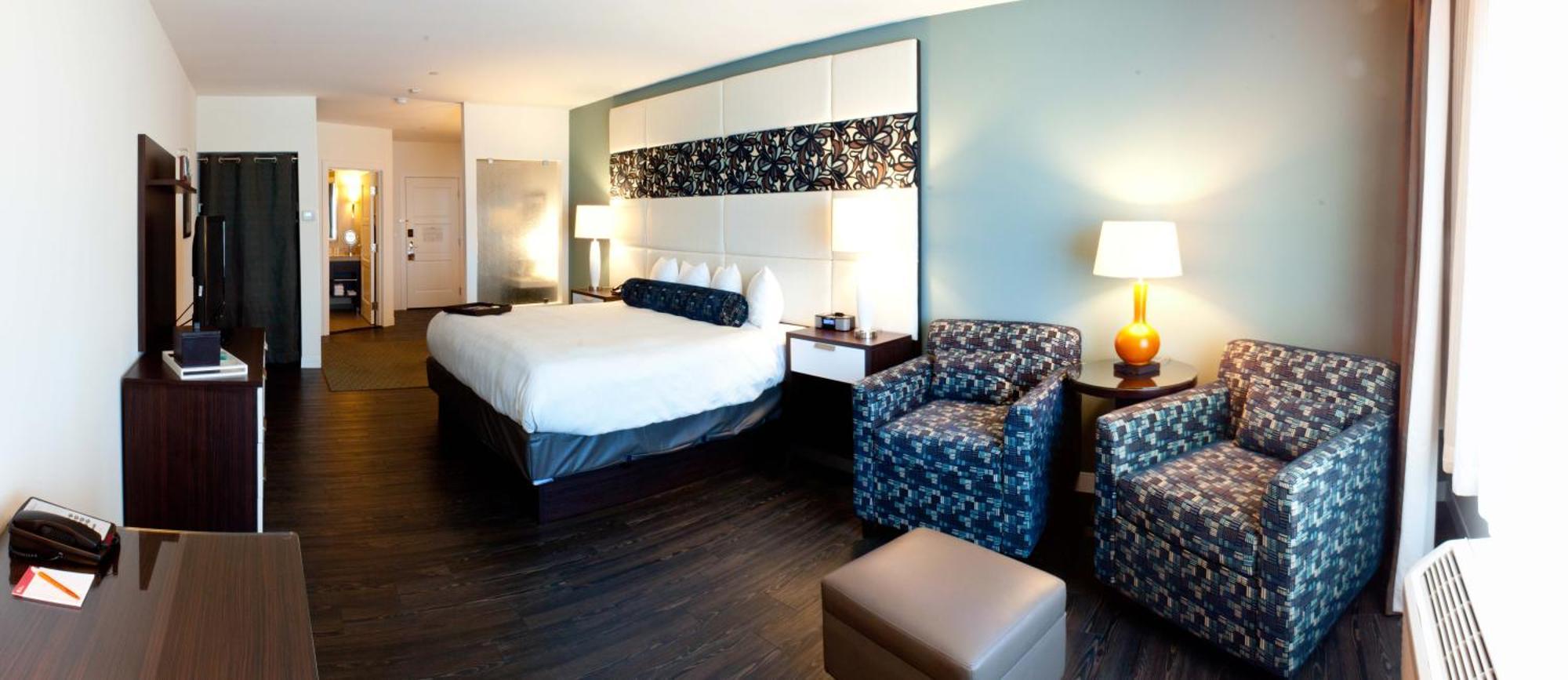 Standard King Room