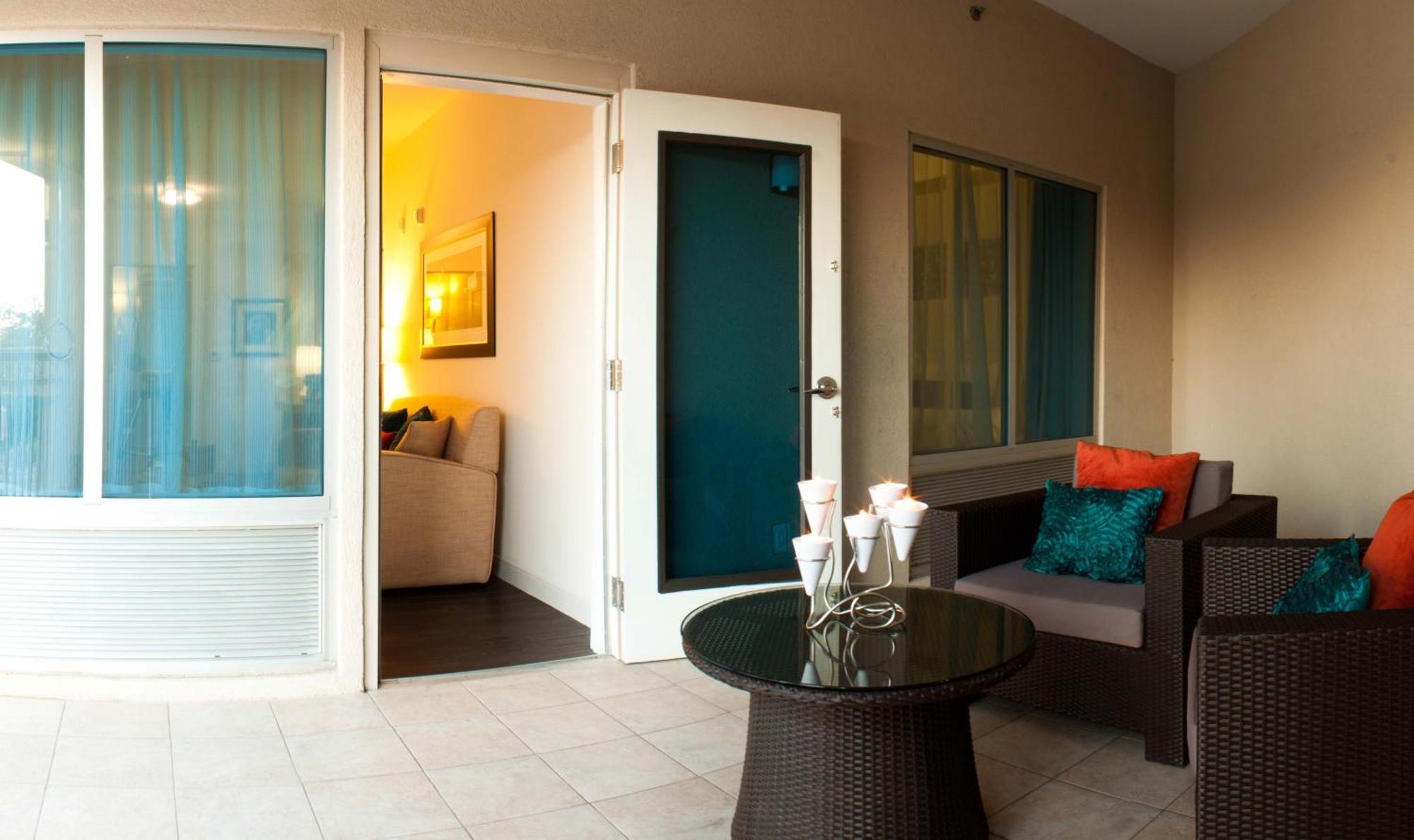 One-Bedroom King Suite Living Area