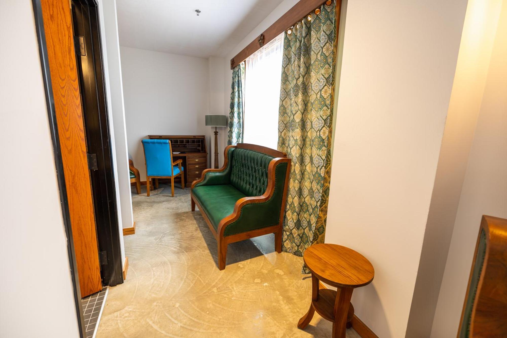 King Room Spa Bath